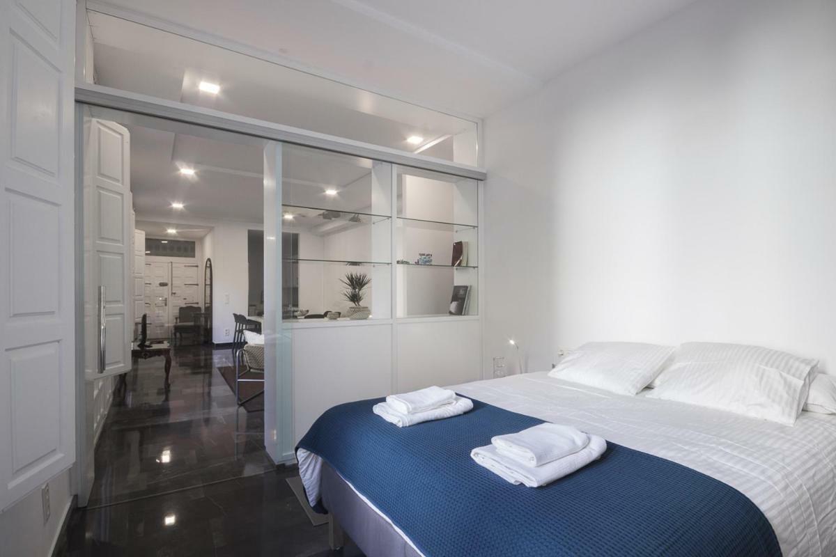 My Way Away Suites Zaragoza Exterior photo